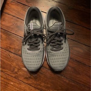 Ladies Brooks Ghost 13